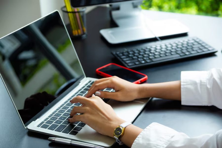 Typing.com: Learn to Type Faster and More Accurately