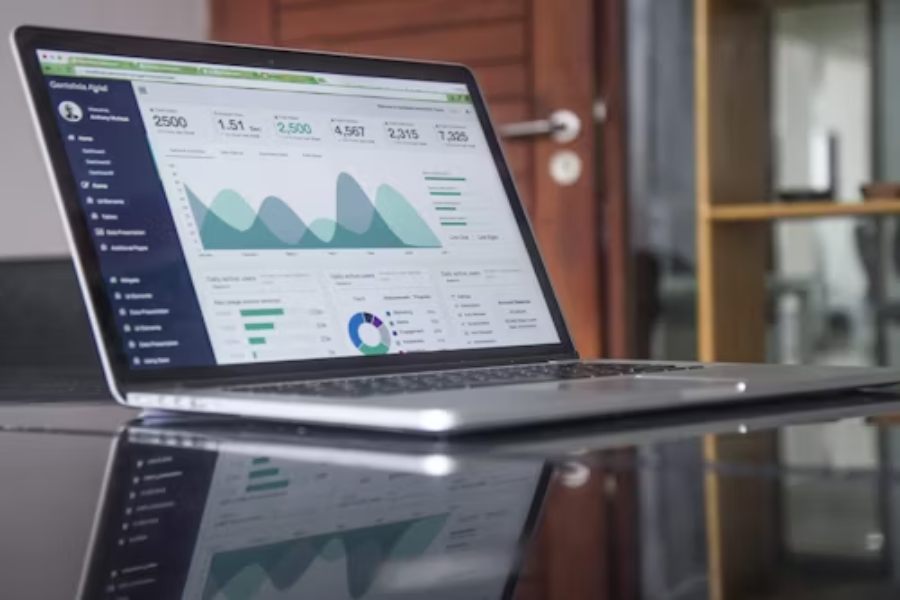 What Percentage of Web Traffic Is Mobile? 2025 Stats Revealed